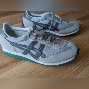 Asics onitsuka tiger size 7 in grey and green